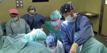 El Hospital Regional incorpora una técnica para preservar el útero en mujeres con prolapso