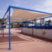 El Ayuntamiento de Estepona instala zonas de sombra en los colegios de la localidad