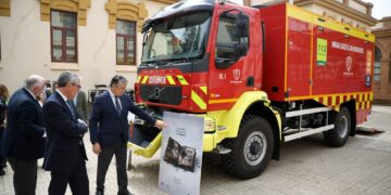 Antonio Sanz anuncia el decreto de coordinación de bomberos para los primeros meses de 2027