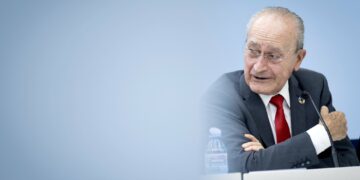 De la Torre anuncia que volverá a repetir como candidato del PP a la Alcaldía de Málaga