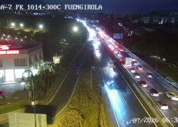 Más de dos kilómetros de retenciones por un accidente en la A-7 a la altura de Fuengirola