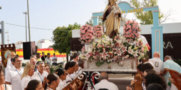 Marbella se rinde a su Patrona, la Virgen del Carmen Coronada, y sale a la calle para celebrar su festividad