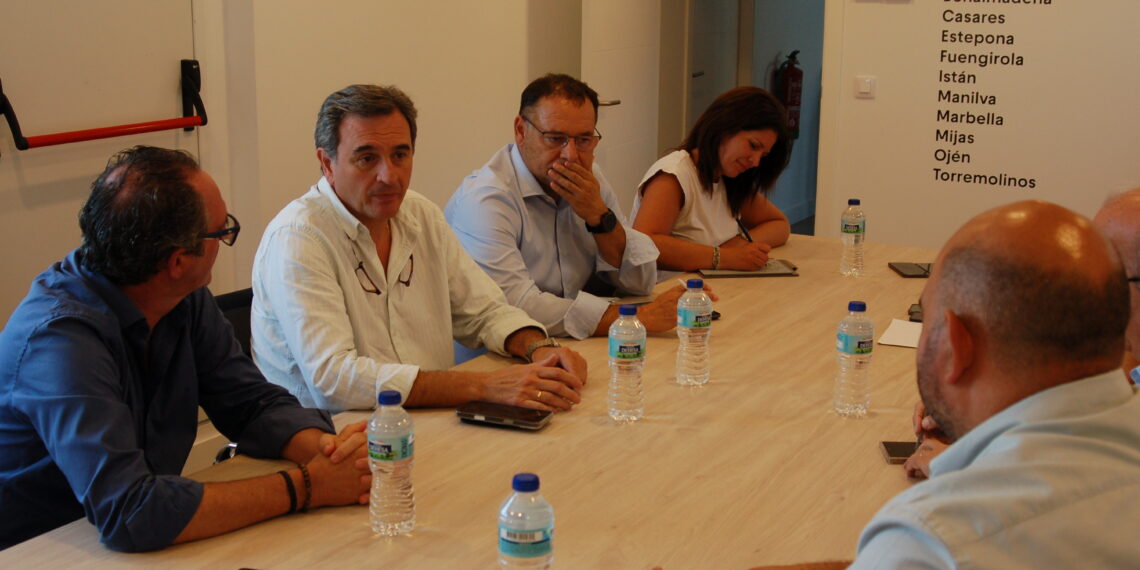 Félix Romero refrenda el “compromiso de la Mancomunidad” con la gestión de los residuos