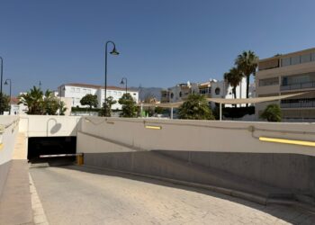 Mijas instalará placas fotovoltaicas en el parking de La Candelaria para generar energía limpia y reducir costes