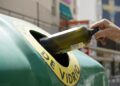 Torremolinos reafirma su compromiso con el reciclaje al sumarse a la campaña Bandera Verde de Ecovidrio