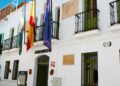 El alcalde de Frigiliana y varios concejales deberán comparecer en el juzgado tras el registro en el Ayuntamiento