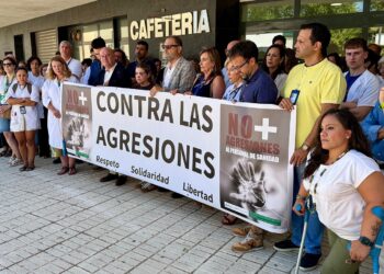 Concentración en repulsa por la agresión sufrida por una médica residente de Atención Primaria
