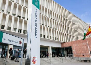 Declarado culpable de intentar asesinar a su exnovia, que escapó saltando desde un balcón en Torremolinos