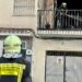 Un incendio salvaje en Fuengirola obliga a desalojar a 40 personas y deja un herido