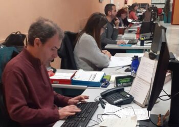 Los funcionarios andaluces ya pueden pedir un día de teletrabajo semanal a la espera del decreto definitivo