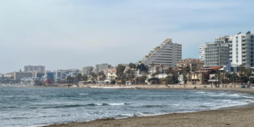 Benalmádena prohíbe el baño en las playas de Santa Ana, Bil-Bil, Arroyo de la Miel y Los Melilleros
