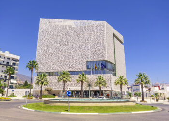 Estepona impulsa una nueva ordenanza para hacer más accesible y ágil la administración digital