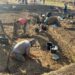 La Junta, la Universidad de Málaga y el Ayuntamiento retoman las excavaciones en el yacimiento fenicio del Cerro del Villar