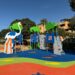 Estepona destina casi 850.000 euros a la renovación de 14 parques infantiles del casco urbano y el extrarradio