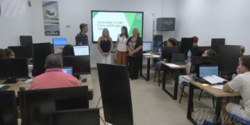 Manilva apuesta por el emprendimiento con una Master Class del programa de empleo y formación