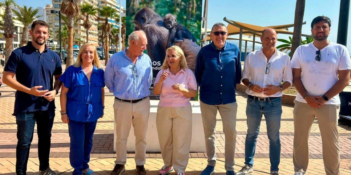 El Paseo Marítimo de Los Boliches acoge una exposición fotográfica por el 25 aniversario de Bioparc Fuengirola