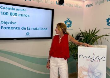 El Ayuntamiento de Mijas destina 100.000 euros a las nuevas ayudas económicas por nacimiento, adopción o acogimiento