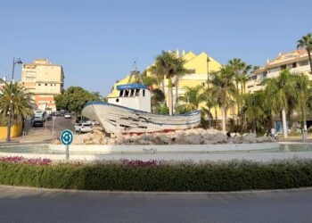 Estepona contará con un nuevo barco pesquero en la avenida Puerta del Mar que pondrá en valor el patrimonio marinero de la ciudad