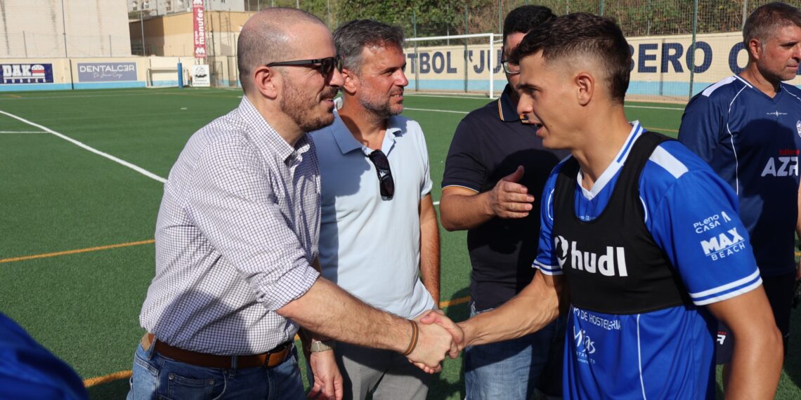 El CP Mijas Las Lagunas encara la recta final de su preparación para su histórico debut en Segunda Federación