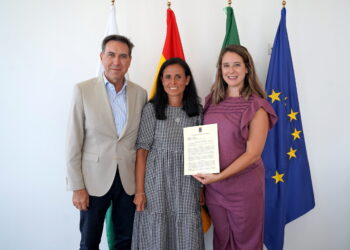 El Ayuntamiento de Estepona cede un local a la Asociación Española contra el Cánce para garantizar la continuidad de su labor asistencial