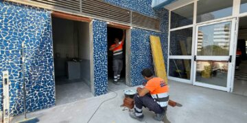 El Ayuntamiento de Estepona lleva a cabo una inversión histórica de más de 800.000 euros en la mejora de los centros educativos
