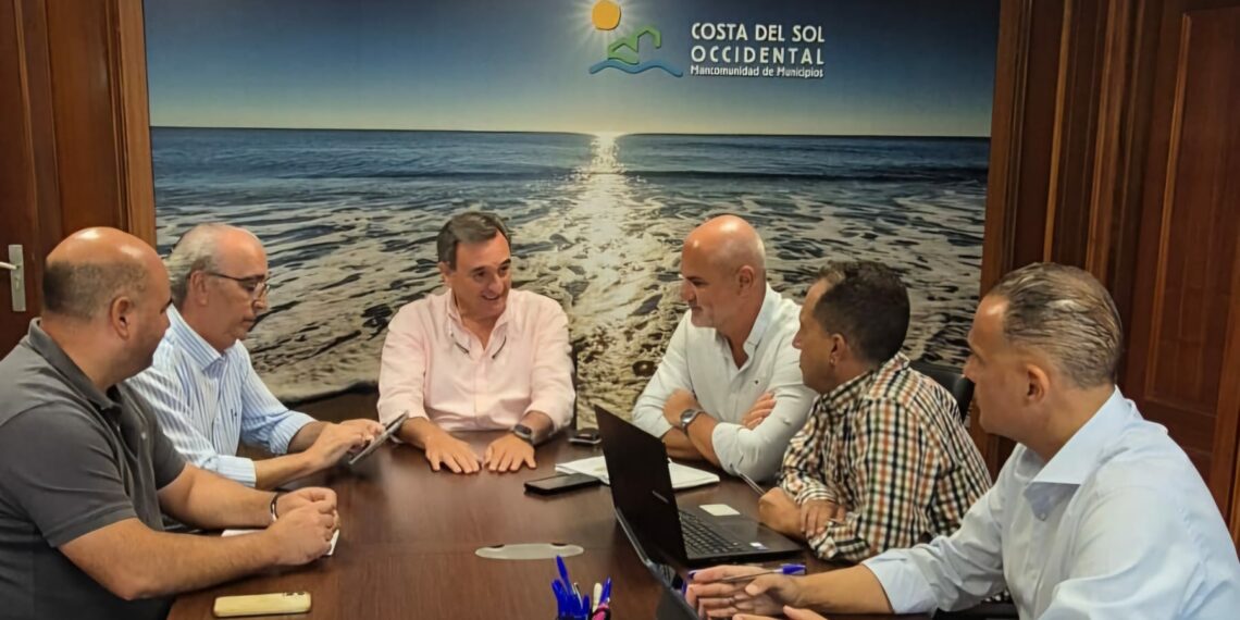 La Mancomunidad busca soluciones frente al alga asiática