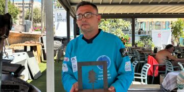 «Sardina fresca y un nivel de grasa óptimo»: El secreto de Sergio, mejor espetero de la Costa del Sol 2026