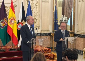 Francisco de la Torre, durante su visita a Ceuta: “Se pueden valorar becas europeas para que los menores marroquíes primero puedan formarse en FP en su país y después venir a España”