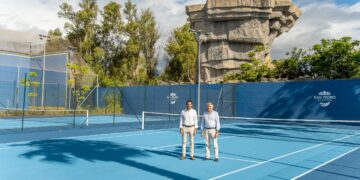 Culminada la renovación integral de dos pistas de tenis del complejo Elena Benítez, permitiendo recuperar las superficies de juego y reforzar la seguridad