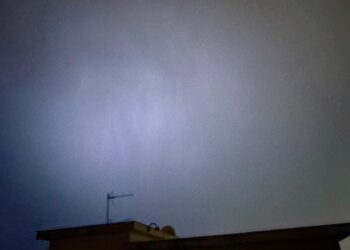 Terremoto, tormentas y lluvias: Málaga vive la noche más turbulenta del verano