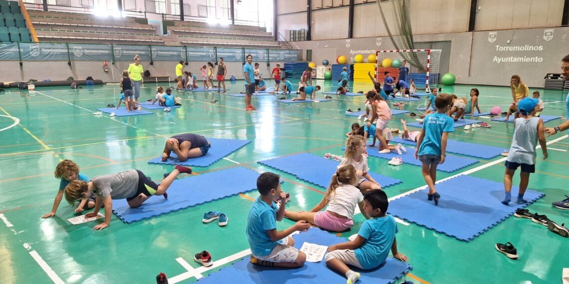 Torremolinos consolida sus campamentos deportivos de verano con un crecimiento de participantes superior al 30% en cinco años