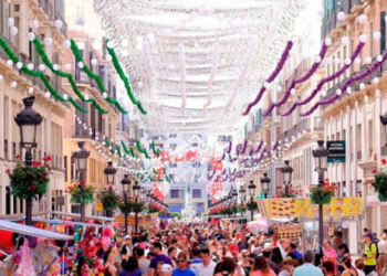 Cámaras de videovigilancia en el Real y el despliegue de drones en los puntos de mayor afluencia: así será el dispositivo de seguridad durante la Feria de Málaga