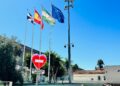 La bandera de Ceuta ondea desde hoy en las sedes de la Diputación de Málaga como muestra de apoyo y solidaridad con el pueblo ceutí