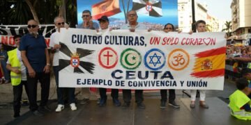 El Ayuntamiento de Málaga muestra su apoyo a Ceuta y Melilla: «No podemos permanecer indiferentes»