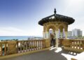 Los viajeros de sol y playa eligen la provincia de Málaga por su capacidad para combinar descanso y experiencias auténticas