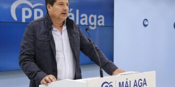 PP acusa a Puente de «asfixiar crecimiento de Málaga con política de inversión cero en movilidad y transportes»