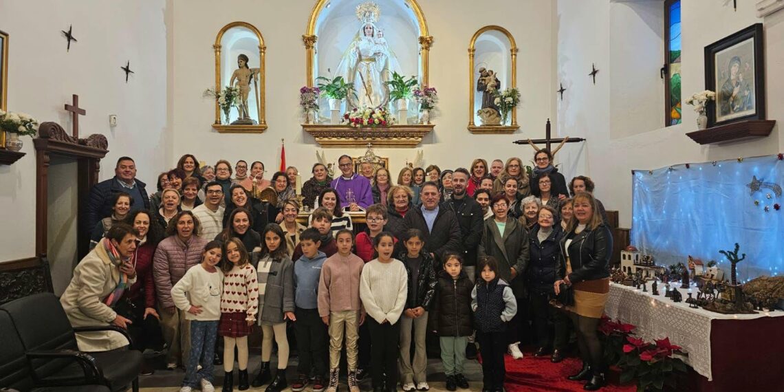 Manilva y Casares homenajean al párroco José Antonio Melgar, trasladado a Estepona tras 12 años de servicio