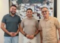 Manilva y Casares homenajean al párroco José Antonio Melgar, trasladado a Estepona tras 12 años de servicio