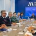 La Diputación de Málaga se cita con el nuevo consejero de Turismo para «reforzar la colaboración con la iniciativa privada y abordar los retos del sector»