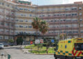 Una joven de 22 años herida al saltar por una ventana en Coria del Río