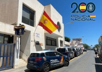 Detenida una mujer con más de doscientos antecedentes y una reclamación policial activa por estafa en Torremolinos