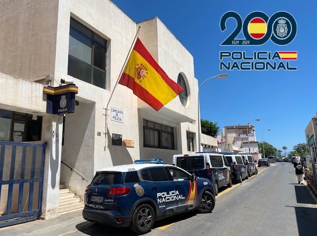 Detenida una mujer con más de doscientos antecedentes y una reclamación policial activa por estafa en Torremolinos