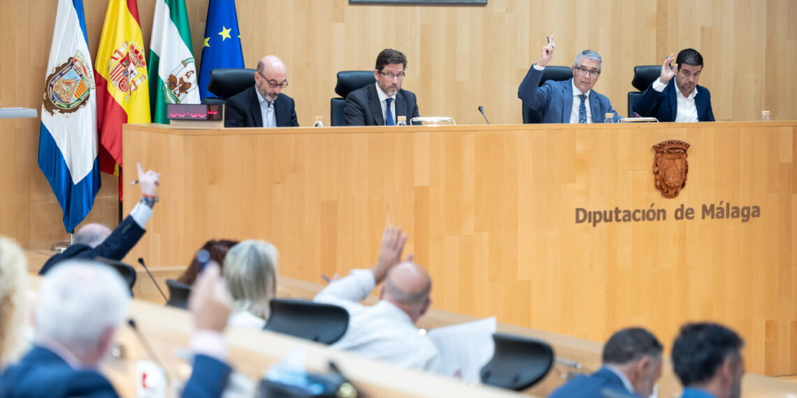 La Diputación activa un nuevo plan de apoyo económico a los municipios dotado con 32 millones de euros