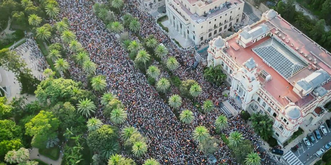 El PP critica la «cobardía» de PSOE que «acató las órdenes de Sánchez» sobre concentraciones y «dejó sola a Ceuta»