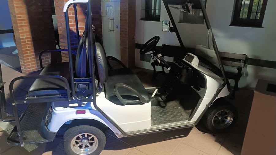Dos detenidos tras intentar robar el buggy municipal con uso sanitario de Casares