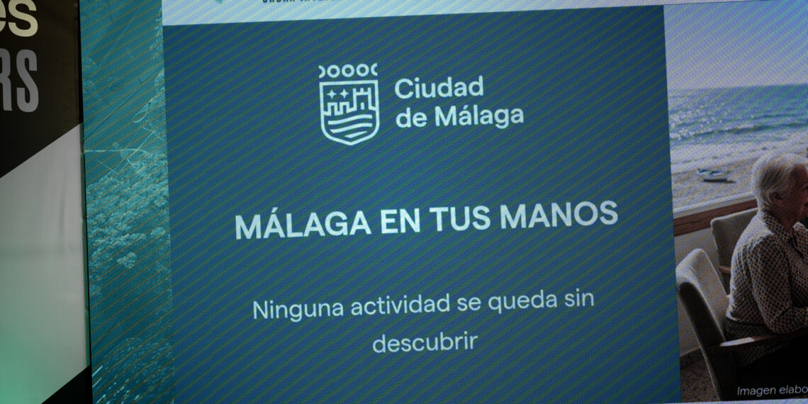 ‘Málaga en tus manos’, una app específica para promover el envejecimiento activo de las personas mayores y prevenir la soledad no deseada
