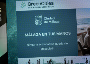 ‘Málaga en tus manos’, una app específica para promover el envejecimiento activo de las personas mayores y prevenir la soledad no deseada
