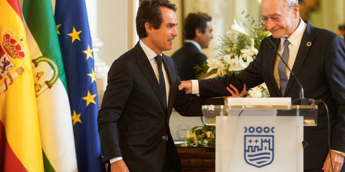 Junta y Ayuntamiento crean una comisión de infraestructuras y movilidad para Málaga