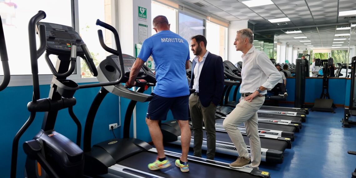 Marbella renueva la zona cardiovascular del gimnasio municipal Rafael Vera con diez nuevas máquinas