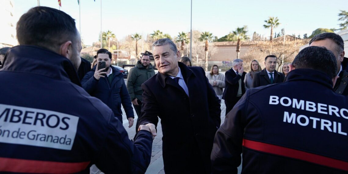 La Junta inicia la tramitación del nuevo decreto de coordinación de los bomberos de Andalucía